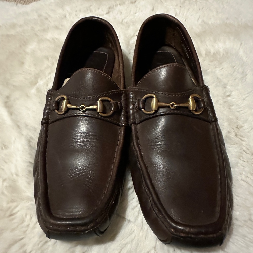 Gucci Vintage Gold Horsebit Accent Classic Brown Loafers Drivers Moccasins Flats